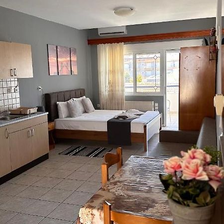 Artemis Hotel Apartments 케라모티 외부 사진