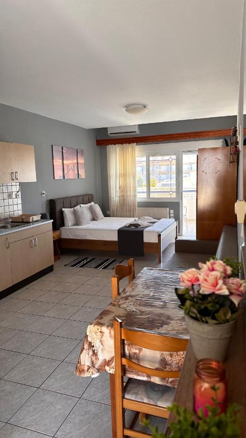 Artemis Hotel Apartments 케라모티 외부 사진