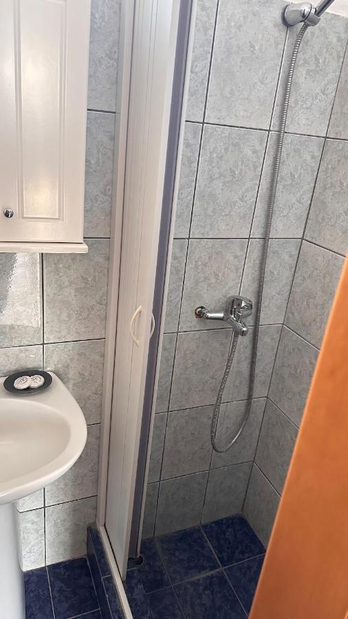 Artemis Hotel Apartments 케라모티 외부 사진